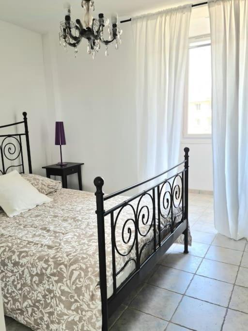 Apartment Les Sablettes Les Pieds Dans L'eau
