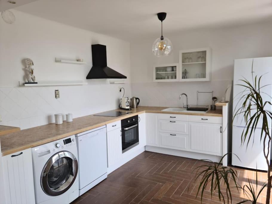 Les Sablettes Les Pieds Dans L'eau Apartment La Seyne-sur-Mer