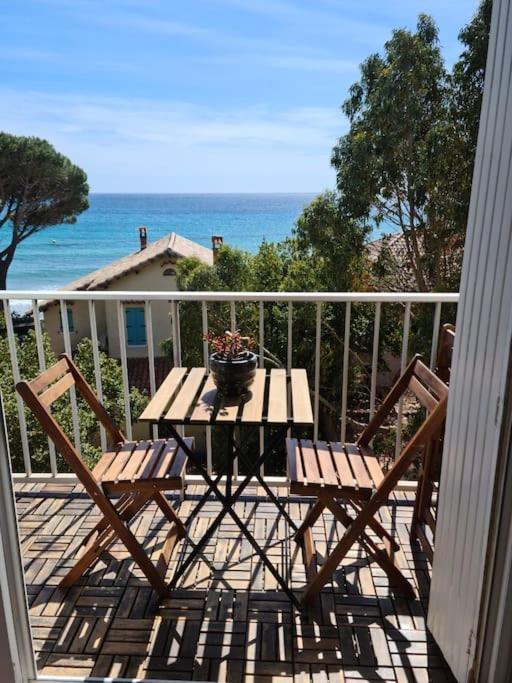 Apartment Les Sablettes Les Pieds Dans L'eau